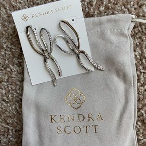 Kendra Scott Silver Bow Earrings